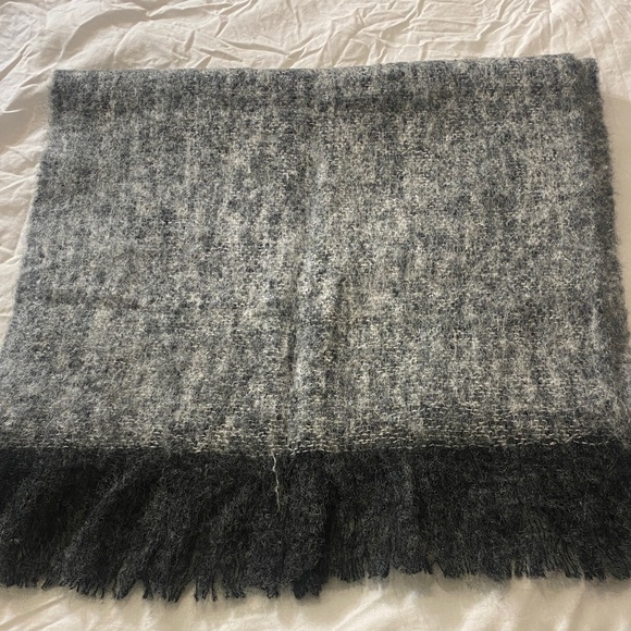 Accessories - Vintage Soft Mohair Blend Grey and White Scarf with Black Fringe
